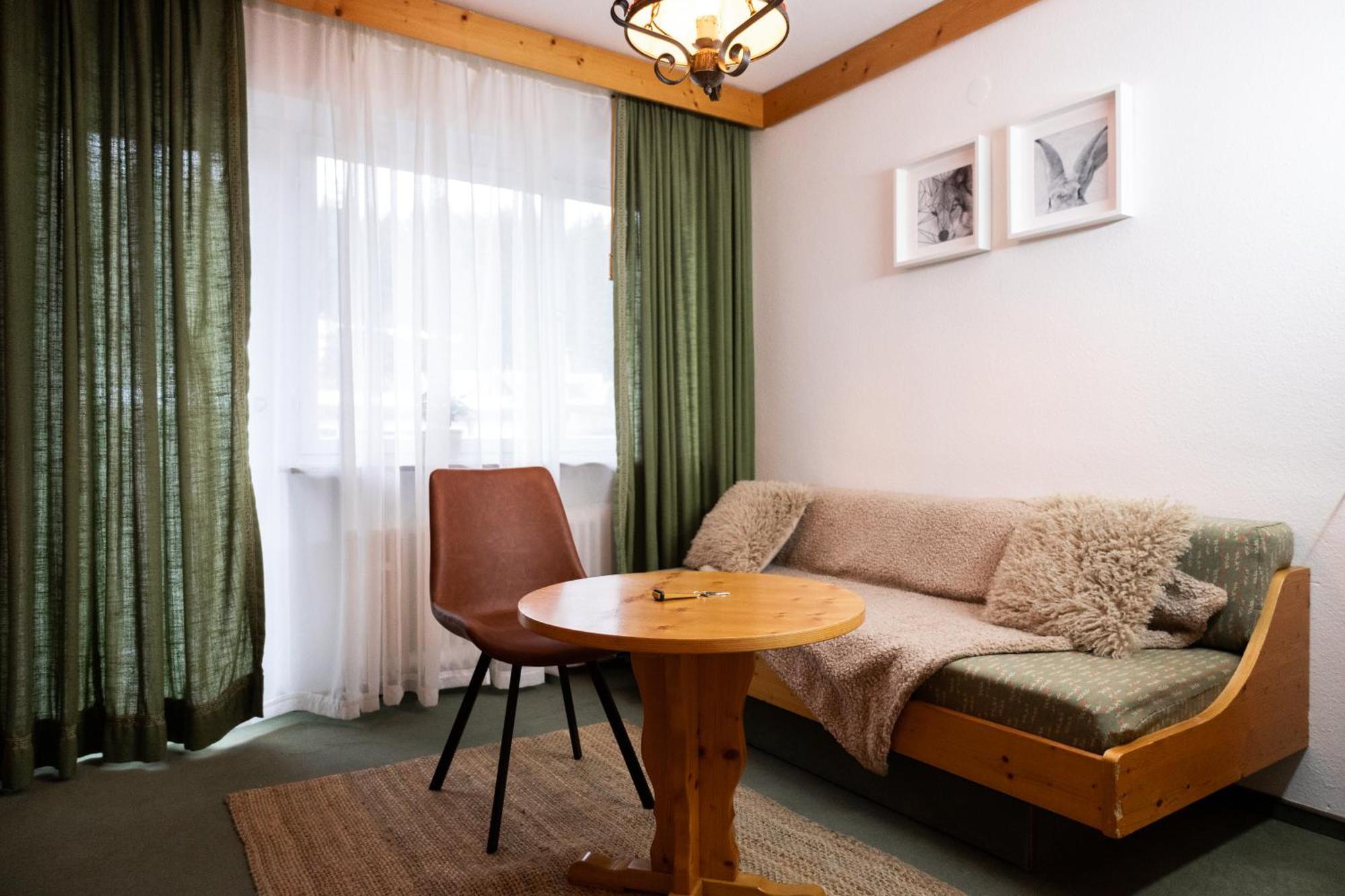 Hotel Zum See, Titisee Exterior photo